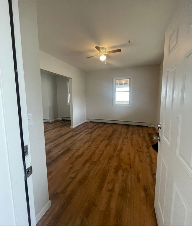 Building Photo - 720 Marion St