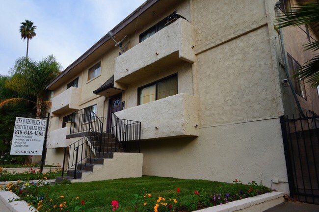 Building Photo - 12207 Chandler Blvd