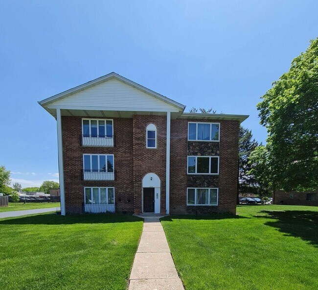 Foto del edificio - 215 E Naperville Rd