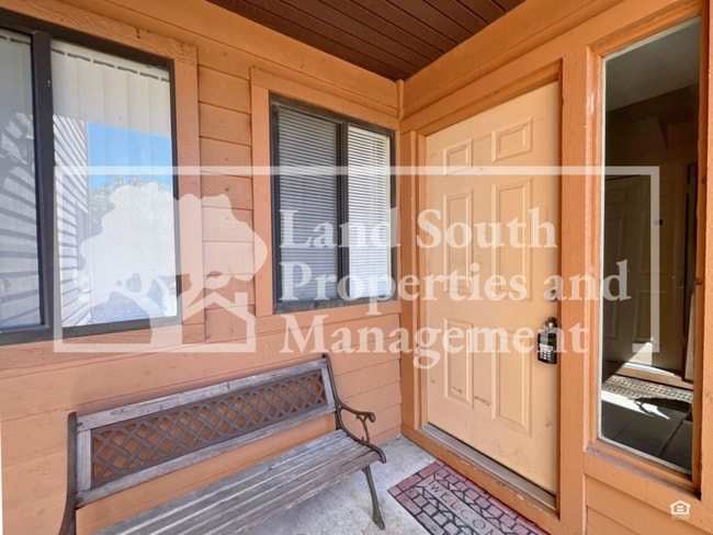 Foto del edificio - 707 Carpenters Way