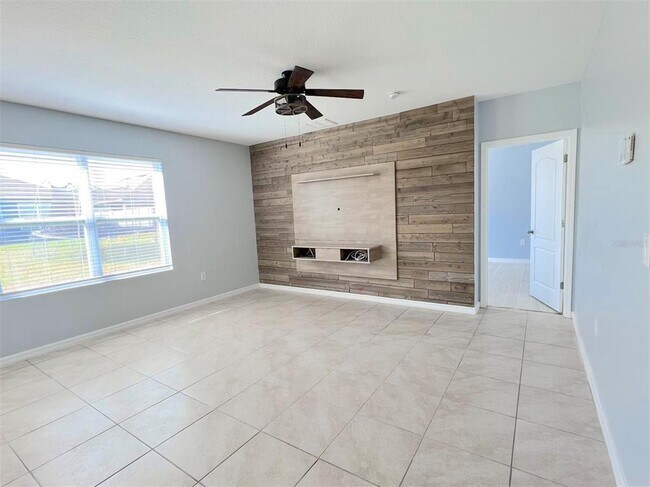 Foto del edificio - 5110 Fiddlewood Way