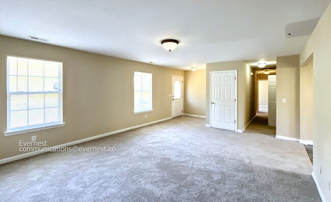 Foto del edificio - 181 Fox Crest Dr SW