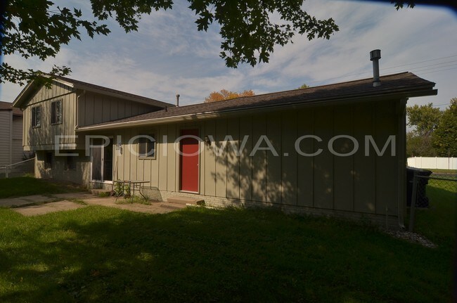 Foto del edificio - 321 Boyson Rd NE