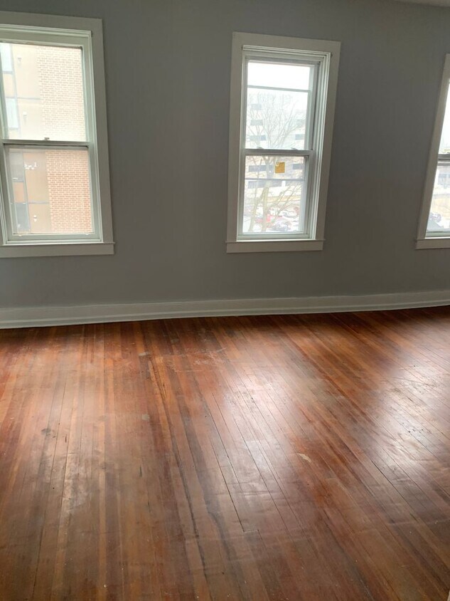 Foto principal - 725 Washington St