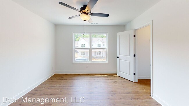 Foto del edificio - 2 br, 2.5 bath House - 802 Levitan Drive