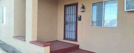 Building Photo - 401 E Fredricks St