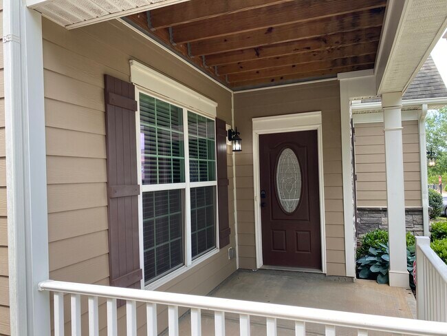 Interno - 2076 Waverly Ct