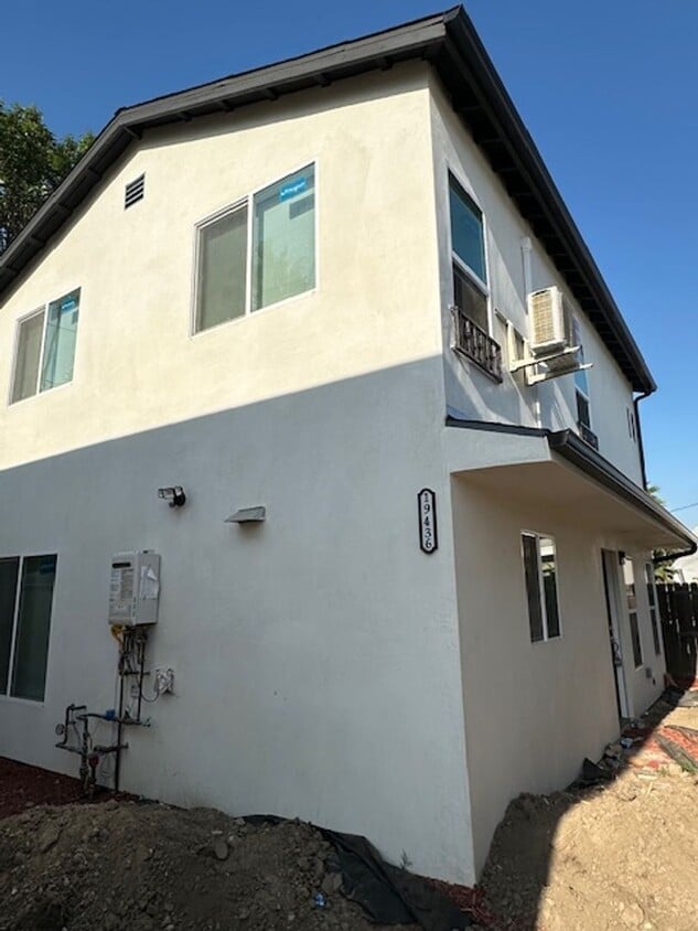 Foto principal - Completely remodeled and located on a quie...