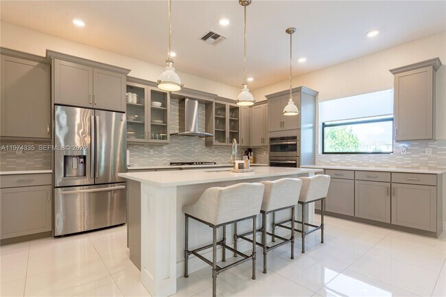 Foto del edificio - 8555 E Baypoint Cir