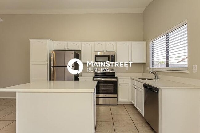 Foto del edificio - 3 Bedroom Pet-Friendly Home in PEORIA, AZ with Main Street Renewal