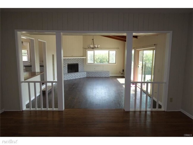 Foto del edificio - 4603 Newton St