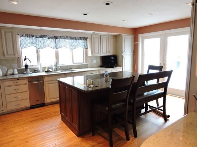 Building Photo - 1741 Wampanoag Trail