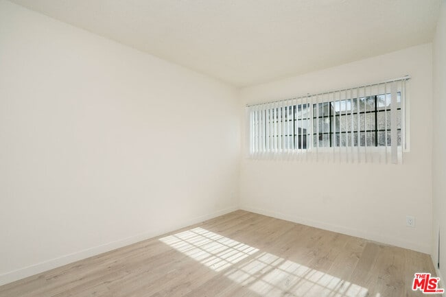 Foto del edificio - 2448 Boulder St