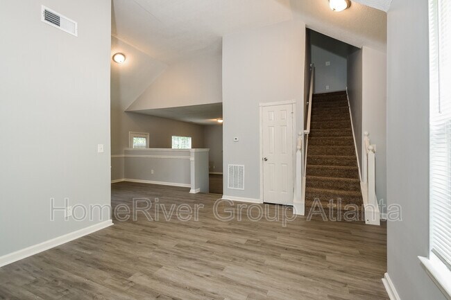 Foto del edificio - 7551 Clear Creek Dr