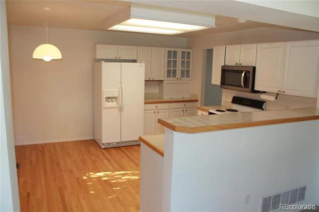 Building Photo - 17054 Foxton Dr