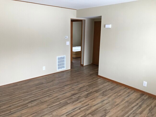 Sala de estar n.° 1 - 217 Ames St
