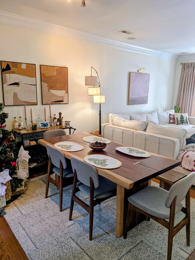 Foto del edificio - 3423 Steven Lorimer Ln