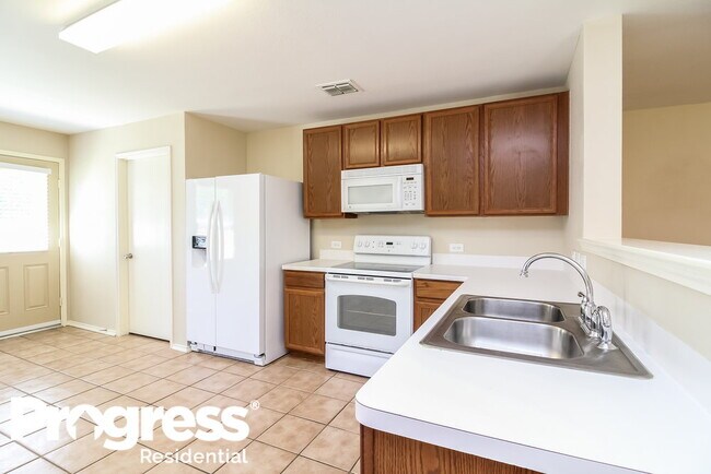 Building Photo - 1017 Maidenhair Ln