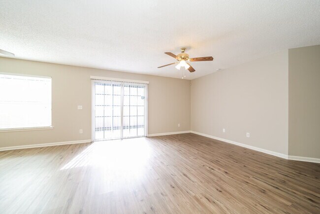 Foto del edificio - 8338 Argyle Corners Ct