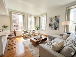 Building Photo - KC Loft Central