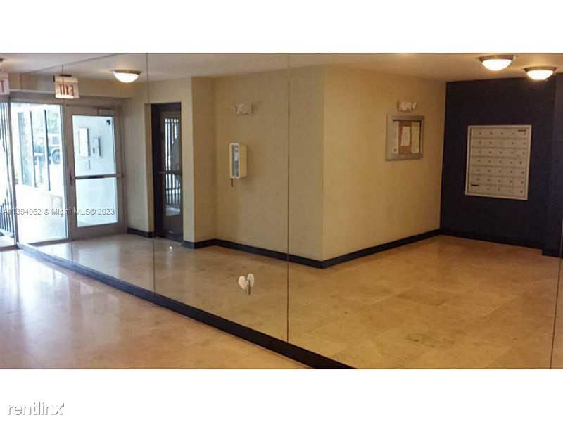 Primary Photo - 2 br, 2 bath Condo - 1605 Bay Rd Apt 401 1...