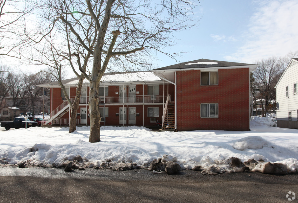 Park Apple Valley Apartments