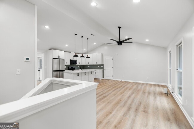 Building Photo - 335 Harris Rd