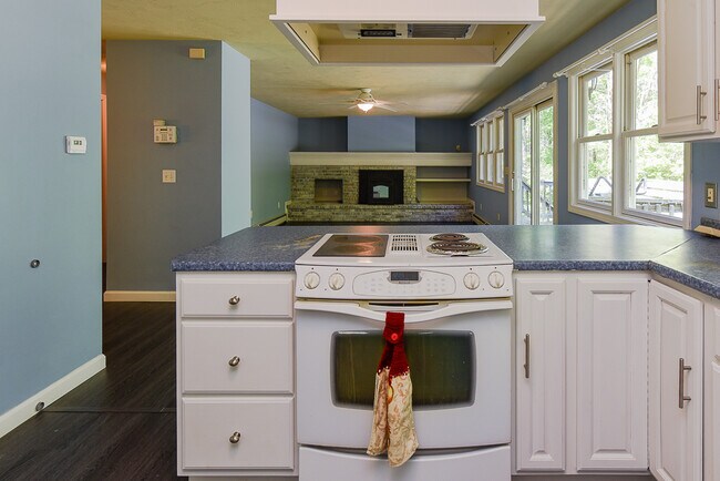 Foto del edificio - 277 Crockett Ridge Rd