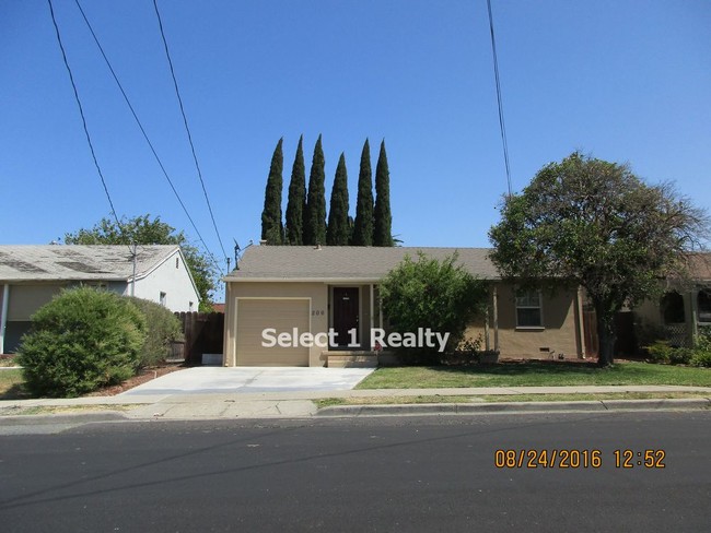 Building Photo - 206 John Gildi Ave