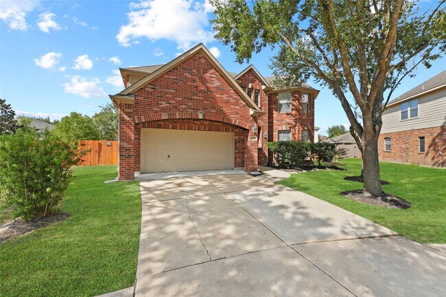 Foto del edificio - 26422 Creston Woods Dr