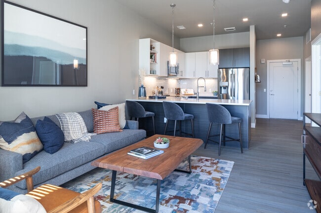 1BR, 1BA - 687SF - Airie