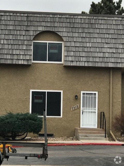 Building Photo - 7312 E Princeton Ave