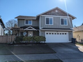 Building Photo - 1136 Homestead Dr