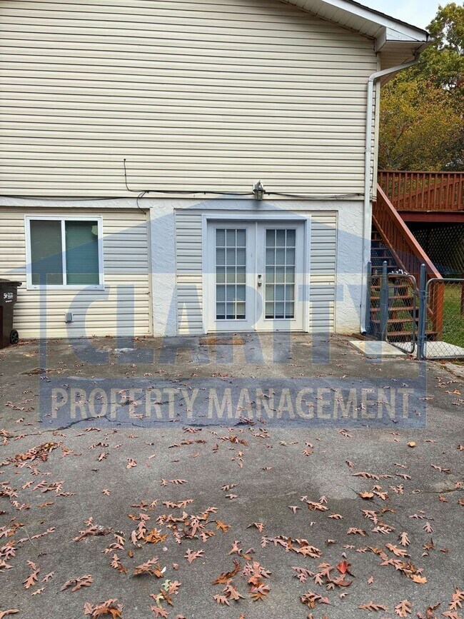 Foto del edificio - Three bedroom home in a quiet neighborhood!