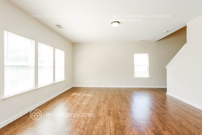 Foto del edificio - 420 Village Broad St