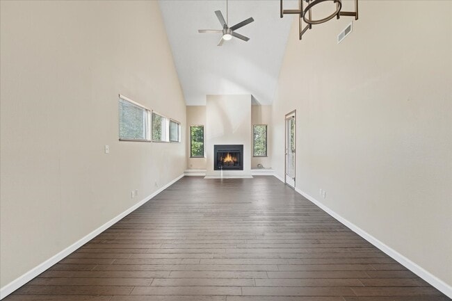 Building Photo - 339 SE 146th Ave