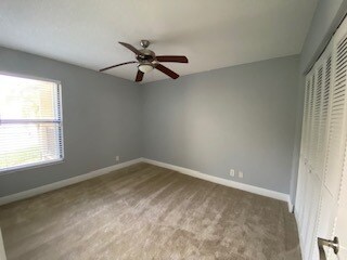 Foto del edificio - 1525 Lake Crystal Dr