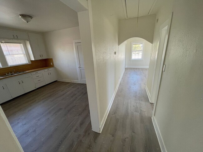 Foto del edificio - 4170 Hemphill St