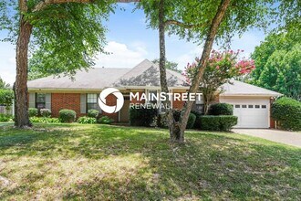 Building Photo - 2836 Rockcreek Pkwy