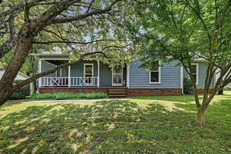 Building Photo - 72 Ridgedale Dr