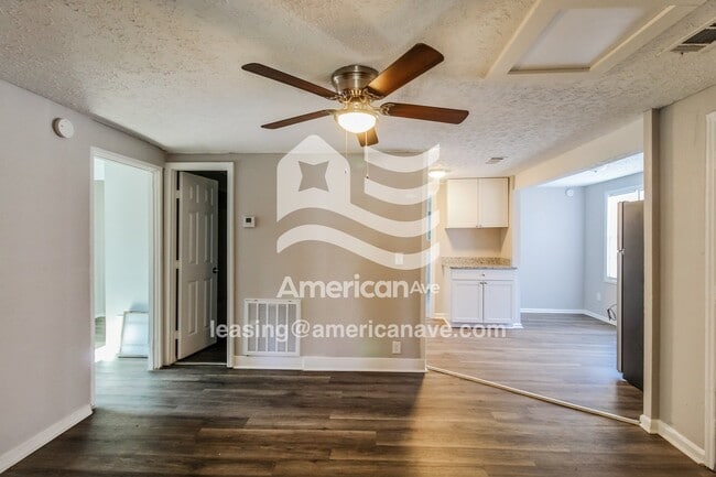 Foto del edificio - 1912 Lincoln St