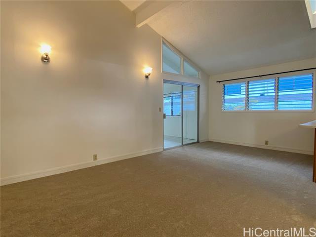 Building Photo - 842 Kahena St