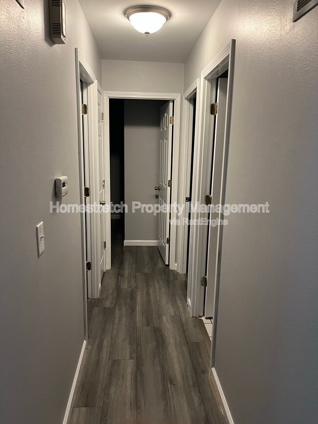 Building Photo - 1405 San Miguel Ln