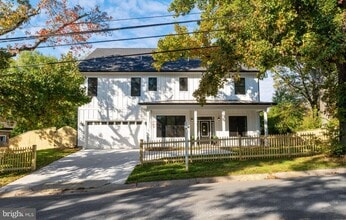 Building Photo - 8616 Jones Mill Rd