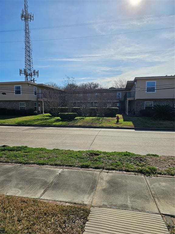 107 E Willowick Ave Unit 2, Friendswood, TX 77546 Condo for Rent in