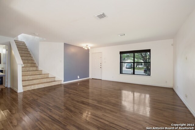 Building Photo - 10126 Silverbrook Pl