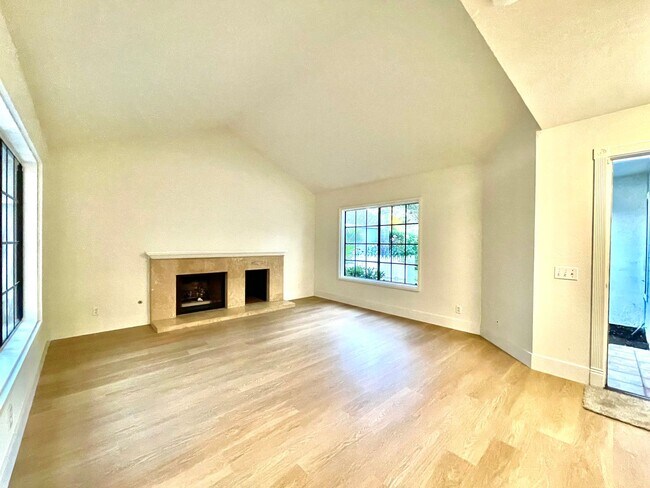 Foto del edificio - Beautiful 3bdrm/2ba in Mission Viejo!