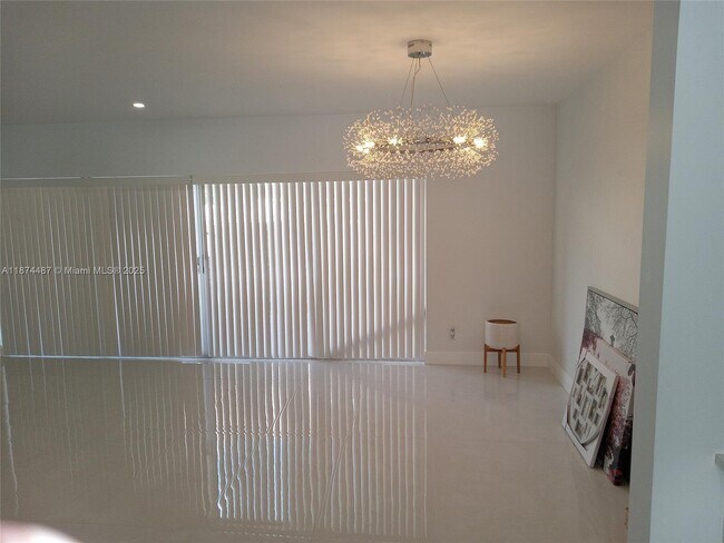 Foto del edificio - 8224 9th Ct