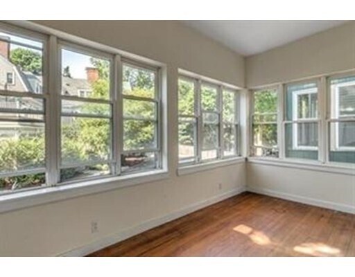 Building Photo - 497 Boylston St