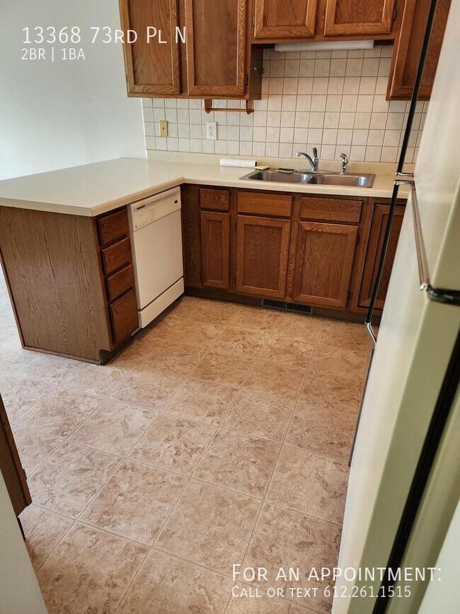 Building Photo - 13368 73rd Pl N